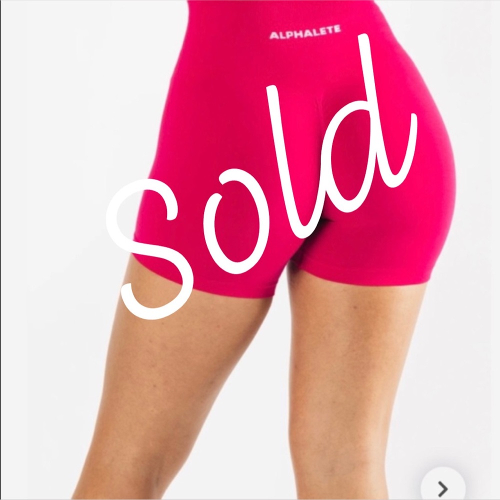 Alphalete Amplify Short Small